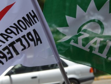 Εμφύλιος εκτός ορίων στο ΠΑΣΟΚ - Οι υποψηφιότητες εν όψει του νέου φορέα